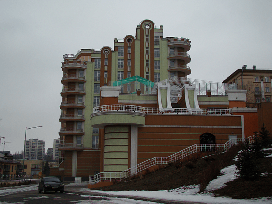 Здание гостиницы по ул.Кузнечной. Фотография 1